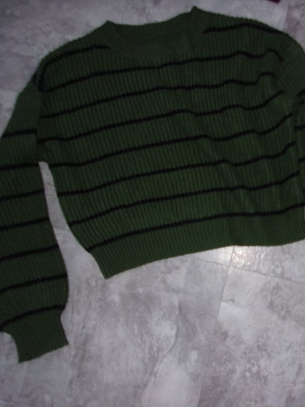 Cider size extra small womens top sweater crop cropped green green striped